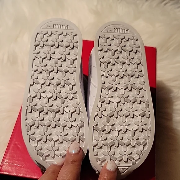 New with Tags Puma Sneakers - Picture 6 of 7